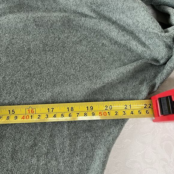 Cable & Gauge Shirt Womens Small Green Open Slit Sleeve Top 3/4 Sleeve Stretch - Picture 7 of 9